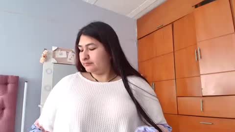 Snapshot of radiantgoddes chatting on 8, 1, 2025 radiantgoddes online show from 8, 1, 2025