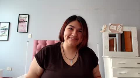 Snapshot of radiantgoddes chatting on 25, 1, 2025 radiantgoddes online show from 25, 1, 2025