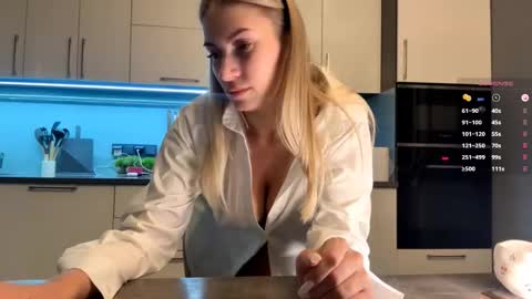 Mila online show from 25, 3, 2026