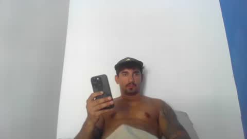 Snapshot of rafaa239523 chatting on 2, 10, 2025 rafaa239523 online show from 2, 10, 2025