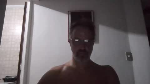 Big Uncle Jungle online show from 3, 2, 2026