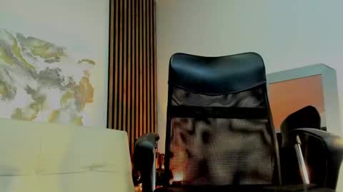 Snapshot of rafaelstone chatting on 23, 2, 2025 IG online show from 23, 2, 2025