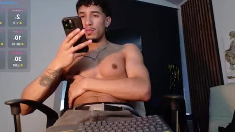 Snapshot of rafaelstone chatting on 2, 12, 2025 IG online show from 2, 12, 2025