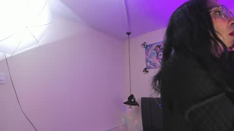 Snapshot of raia_ chatting on 2, 4, 2026 Raia online show from 2, 4, 2026