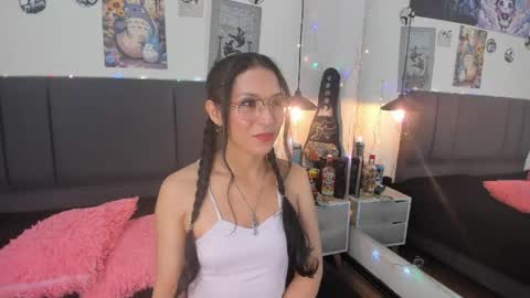 Snapshot of raia_ chatting on 23, 4, 2026 Raia online show from 23, 4, 2026