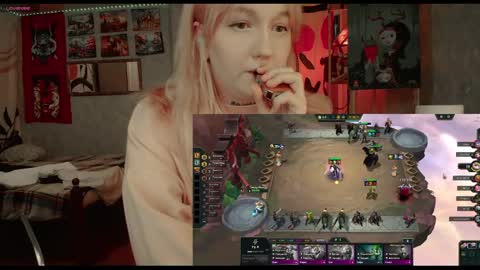 Snapshot of raiingurl chatting on 8, 2, 2025 Kate online show from 8, 2, 2025