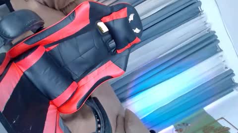 itsmeRailey online show from 9, 11, 2025