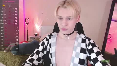 Snapshot of rainbow__salt chatting on 2, 1, 2025 Mike online show from 2, 1, 2025