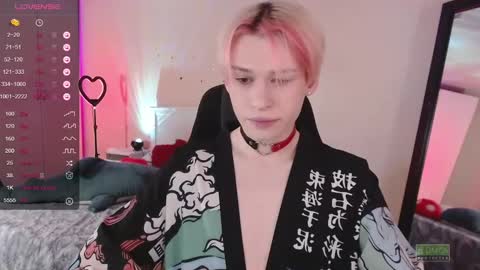 Snapshot of rainbow__salt chatting on 28, 1, 2025 Mike online show from 28, 1, 2025