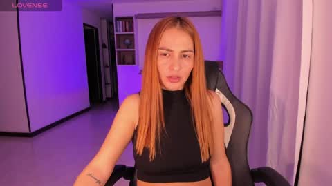 Snapshot of rainbow_jenny chatting on 19, 5, 2026 Jennyindependent model . online show from 19, 5, 2026