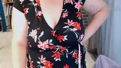 Snapshot of rainbowladyy chatting on 27, 9, 2025 rainbowladyy online show from 27, 9, 2025