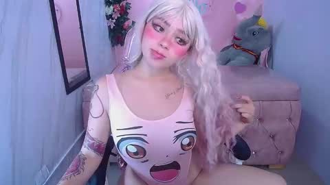 Snapshot of rainbowlover_ch chatting on 14, 10, 2025 Rainy online show from 14, 10, 2025