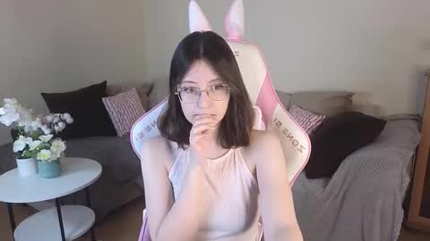 Snapshot of rainybella chatting on 6, 11, 2025 rainybella online show from 6, 11, 2025