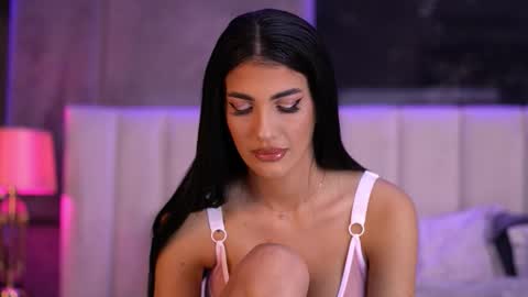 Snapshot of raisakali chatting on 5, 11, 2025 Raisa online show from 5, 11, 2025