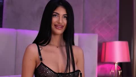 Snapshot of raisakali chatting on 7, 11, 2025 Raisa online show from 7, 11, 2025