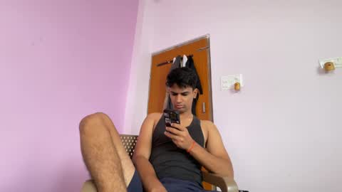 Snapshot of raju_smith chatting on 29, 9, 2025 raju_smith online show from 29, 9, 2025