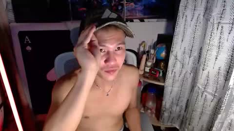 Snapshot of ralfhuge24 chatting on 18, 3, 2026 ralfhuge24 online show from 18, 3, 2026