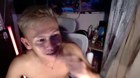 Snapshot of ralfhuge24 chatting on 23, 3, 2026 ralfhuge24 online show from 23, 3, 2026