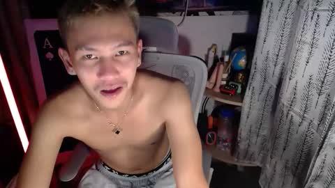 Snapshot of ralfhuge24 chatting on 27, 3, 2026 ralfhuge24 online show from 27, 3, 2026