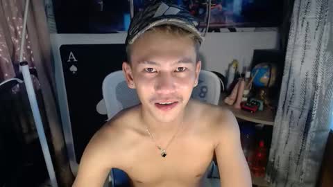 Snapshot of ralfhuge24 chatting on 28, 3, 2026 ralfhuge24 online show from 28, 3, 2026