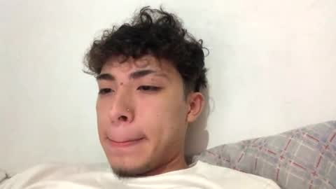 ramiroo2312 online show from 26, 2, 2025