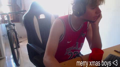Snapshot of ramisexyloveyou chatting on 28, 12, 2024 Ramiro online show from 28, 12, 2024