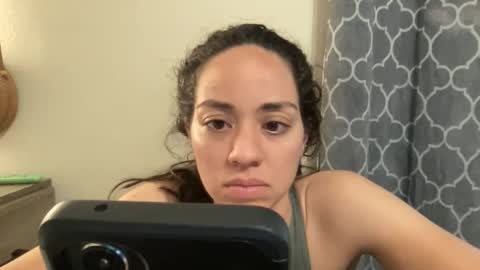 Snapshot of ramonajas chatting on 6, 4, 2026 RamonaJ online show from 6, 4, 2026