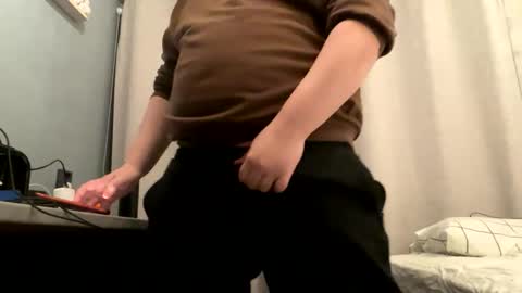 Snapshot of ramsesderde chatting on 11, 12, 2024 ramsesderde online show from 11, 12, 2024