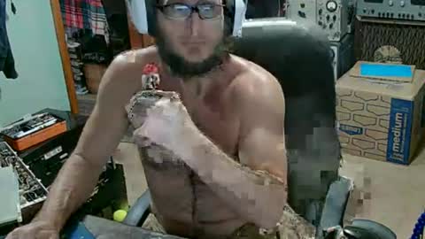 Snapshot of randalltotazz chatting on 10, 7, 2026 Randall online show from 10, 7, 2026