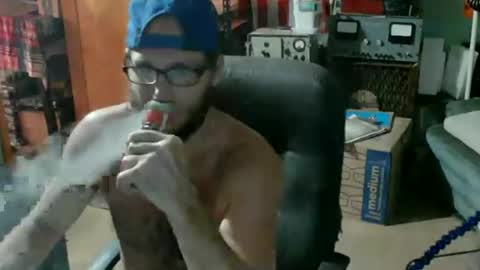 Snapshot of randalltotazz chatting on 16, 7, 2026 Randall online show from 16, 7, 2026