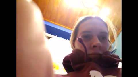 Snapshot of randcandy77 chatting on 18, 12, 2024 Randcandy77 online show from 18, 12, 2024