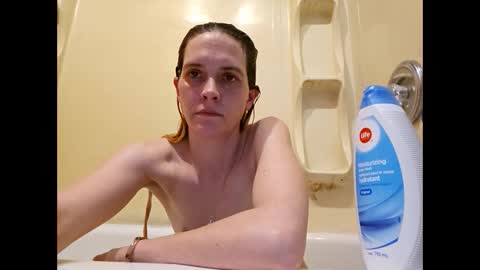 Snapshot of randcandy77 chatting on 4, 2, 2025 Randcandy77 online show from 4, 2, 2025