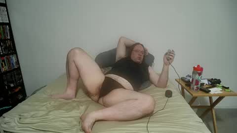 Snapshot of rando1235 chatting on 3, 5, 2026 rando1235 online show from 3, 5, 2026