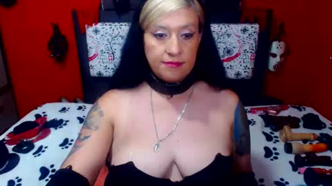 Sonia online show from 11, 1, 2025