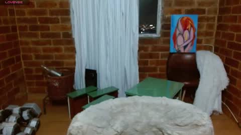 Snapshot of raquel_gh chatting on 4, 7, 2026 Raquel online show from 4, 7, 2026