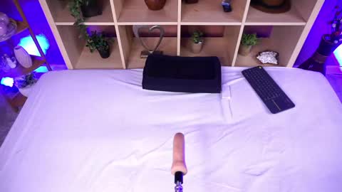 Raquel online show from 11, 5, 2026