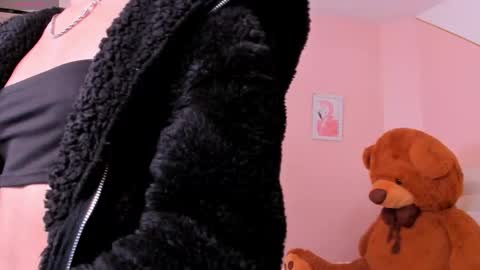 Snapshot of raquel_moon chatting on 13, 3, 2026 Raquel Moon online show from 13, 3, 2026