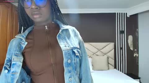 Raquel online show from 2, 11, 2025