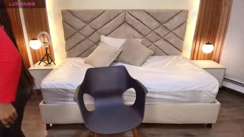 Snapshot of raqueljones_ chatting on 25, 3, 2026 Raquel online show from 25, 3, 2026