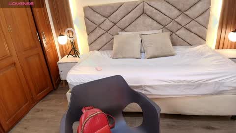 Snapshot of raqueljones_ chatting on 31, 3, 2026 Raquel online show from 31, 3, 2026