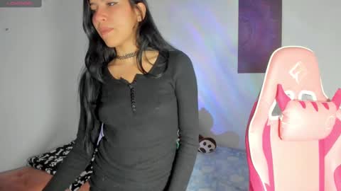 Snapshot of raquell_cutee chatting on 2, 3, 2025 Raquell online show from 2, 3, 2025