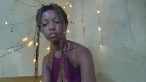 Snapshot of rasoanirinaa chatting on 16, 4, 2026 rasoanirinaa online show from 16, 4, 2026