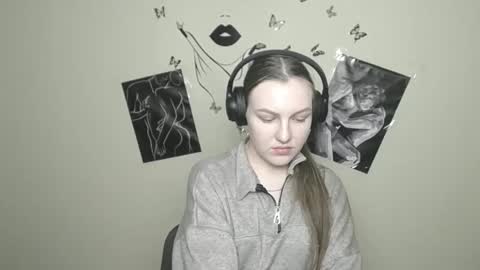 raspberry0101 online show from 18, 1, 2025