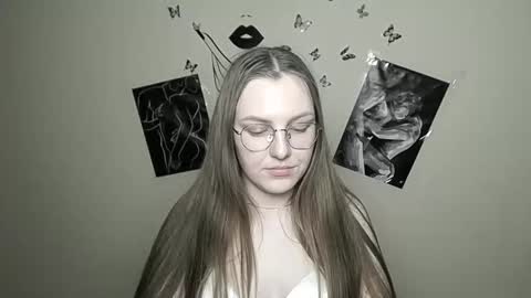 raspberry0101 online show from 28, 1, 2025