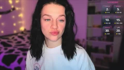 Snapshot of raspberry__girl chatting on 10, 1, 2026 Rita My schedule for this week Thursday-Monday online show from 10, 1, 2026