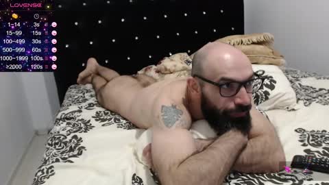 RaulWildBoy27 online show from 9, 3, 2025