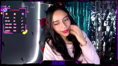   online show from 3, 11, 2025