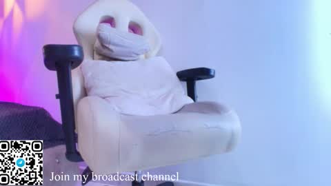   online show from 16, 10, 2025