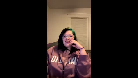 Snapshot of raven6922 chatting on 7, 4, 2026 raven6922 online show from 7, 4, 2026