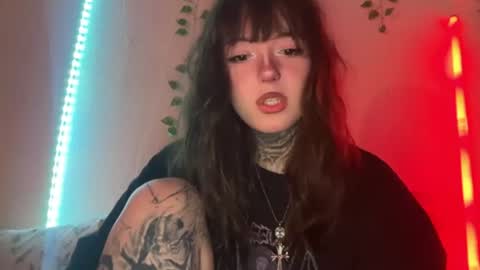 Snapshot of raven_armor chatting on 28, 6, 2026 raven_armor online show from 28, 6, 2026